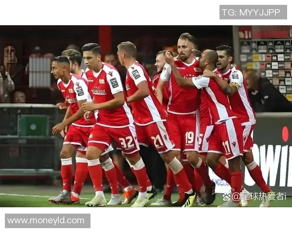 拜仁慕尼黑与科隆战平，遭遇不胜挑战